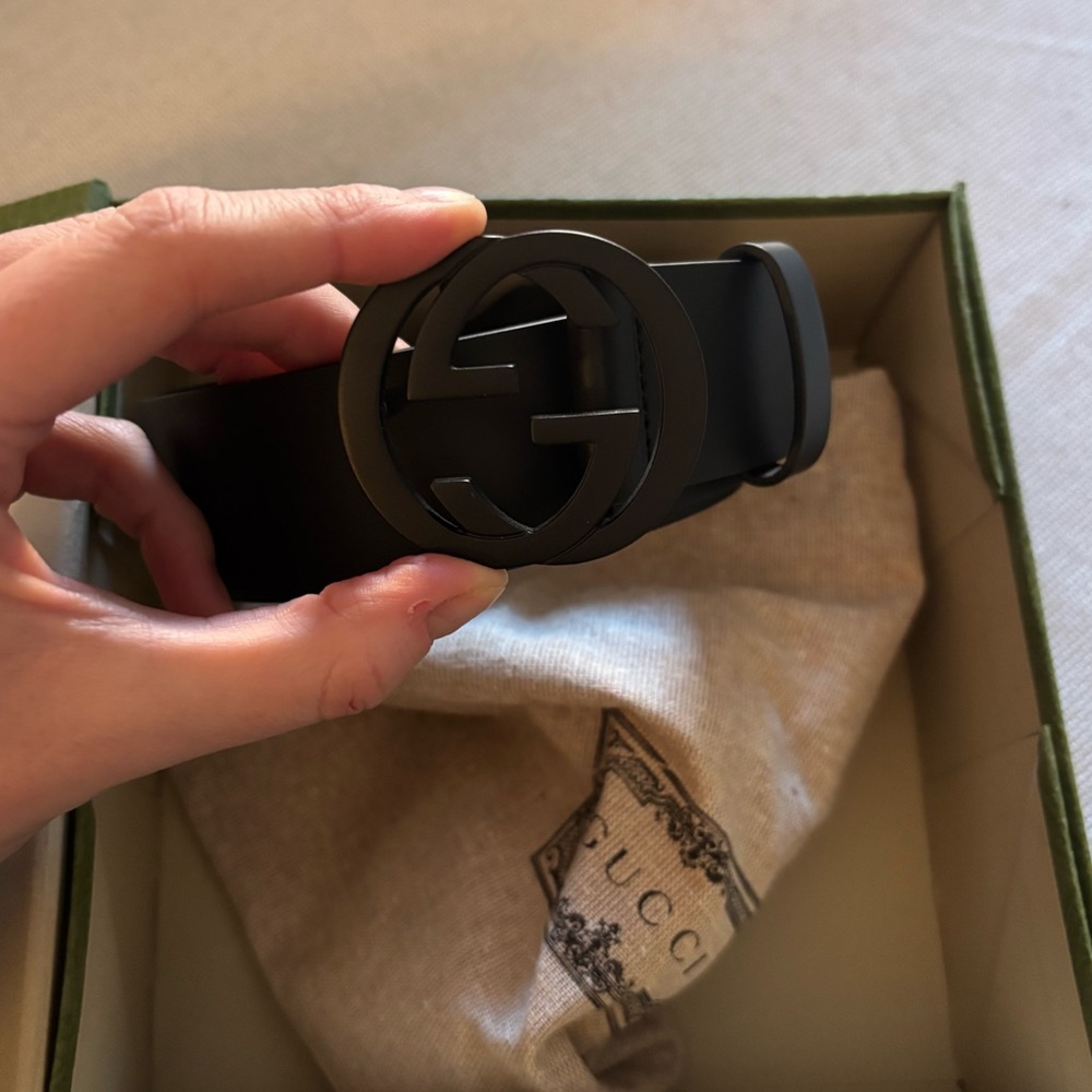 NIB authentic Gucci matte black women’s belt. Black, size 80 - Picture 2 of 6